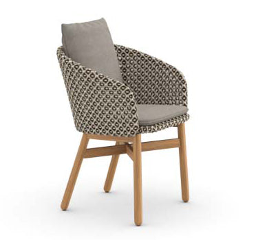 DEDON MBRACE Armlehnenstuhl ohne Sitzkissen