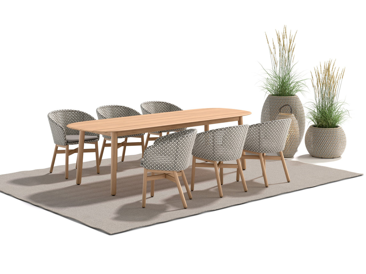 DEDON MBRACE Esstisch