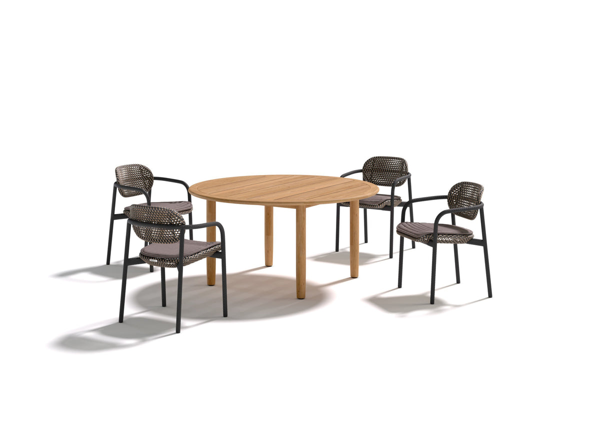 DEDON TIBBO Esstisch mit Schirmloch, Ø 150 cm