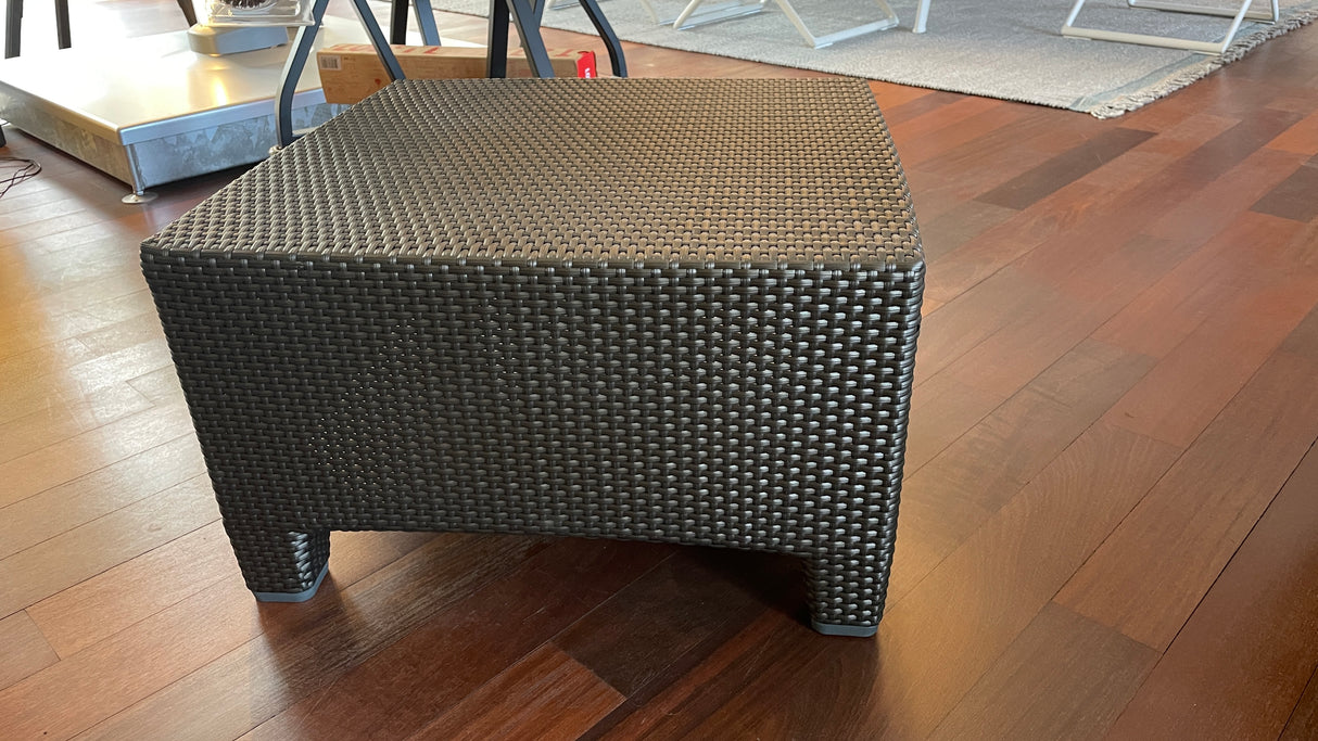 DEDON BARCELONA Hocker - Einzelstück