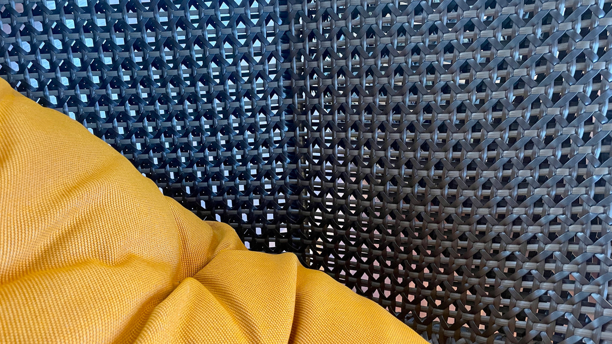 DEDON MBRACE Schaukelstuhl inkl. Gesamtauflage