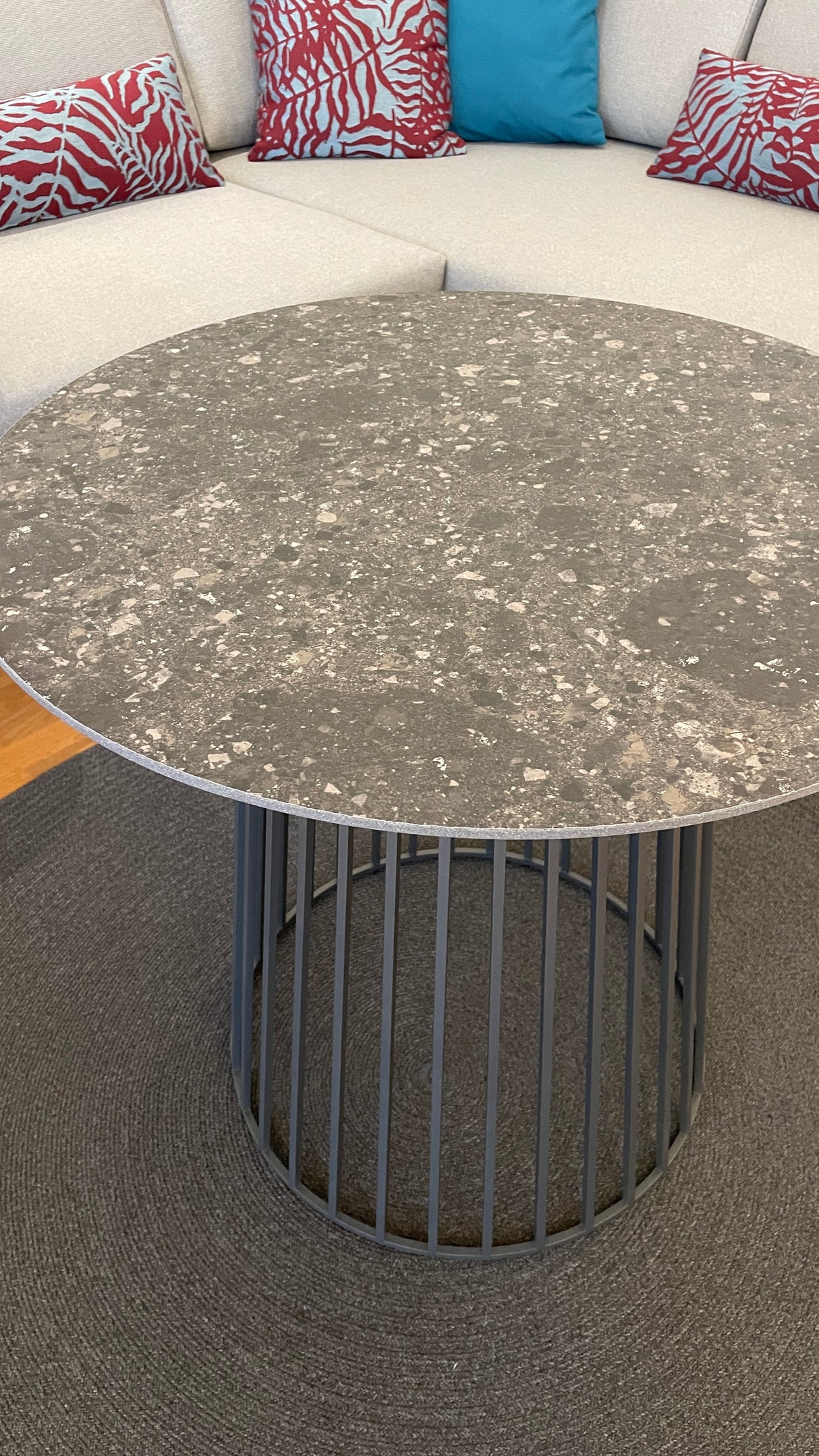 Solpuri Loungeset - Boom mit Grid Kaffeetisch