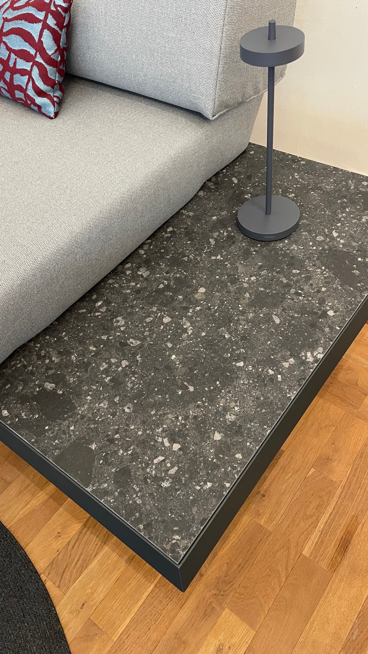 Solpuri Loungeset - Boom mit Grid Kaffeetisch