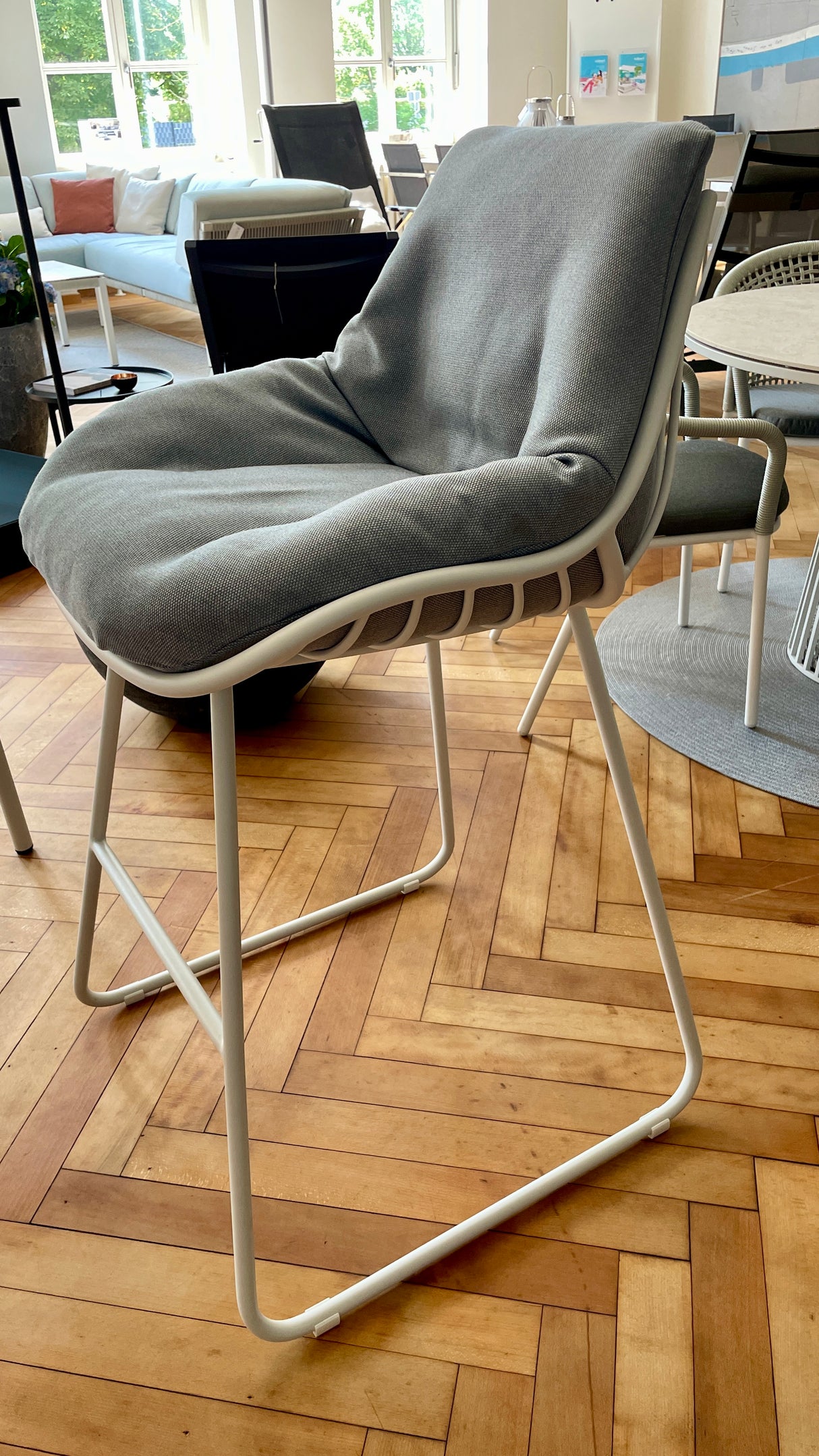 Solpuri Bartisch - Napoli Bartisch mit 2 Chill Barhockern