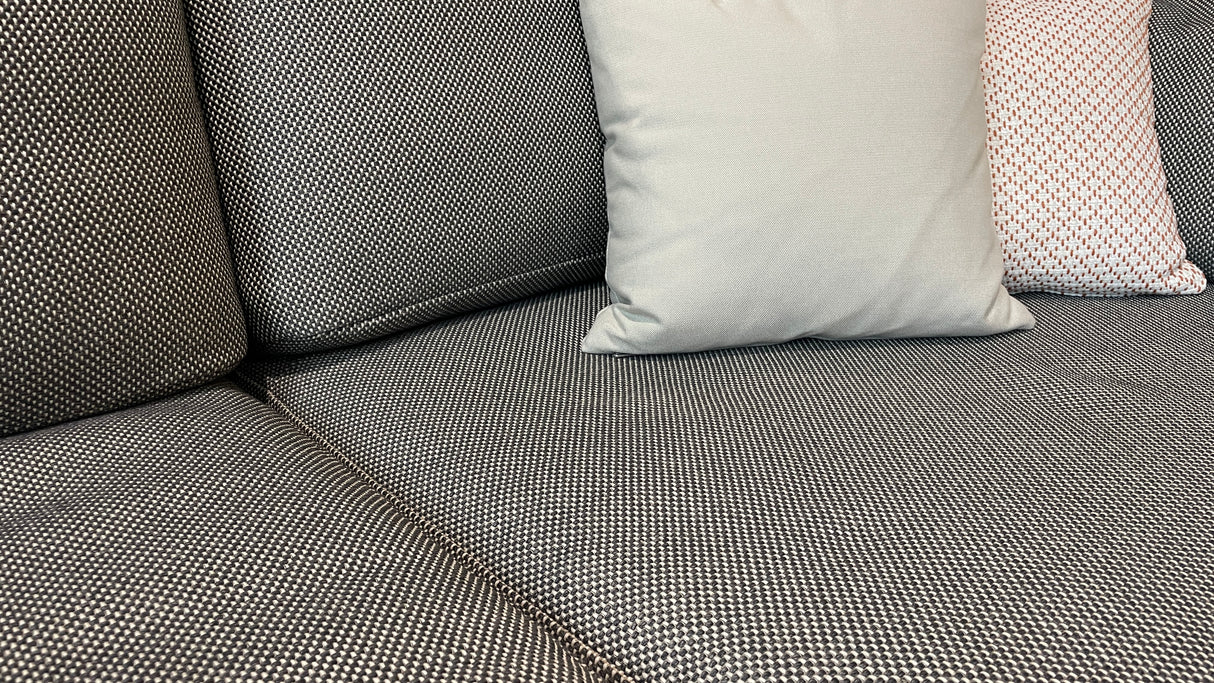 DEDON TIBBO Lounge - TIBBO 2er Sofa, 3er Sofa, Sessel und Kaffeetisch