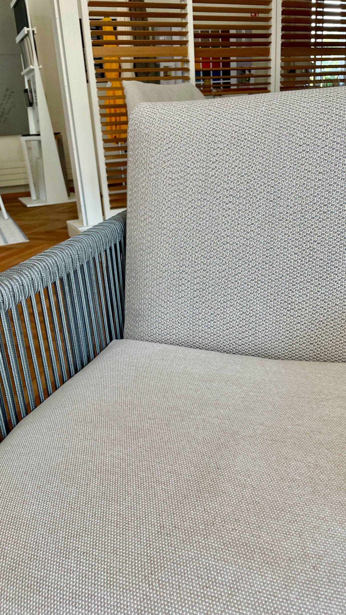 Solpuri Tischgruppe - Elements Dining Tisch mit 6 Club Dining Sessel