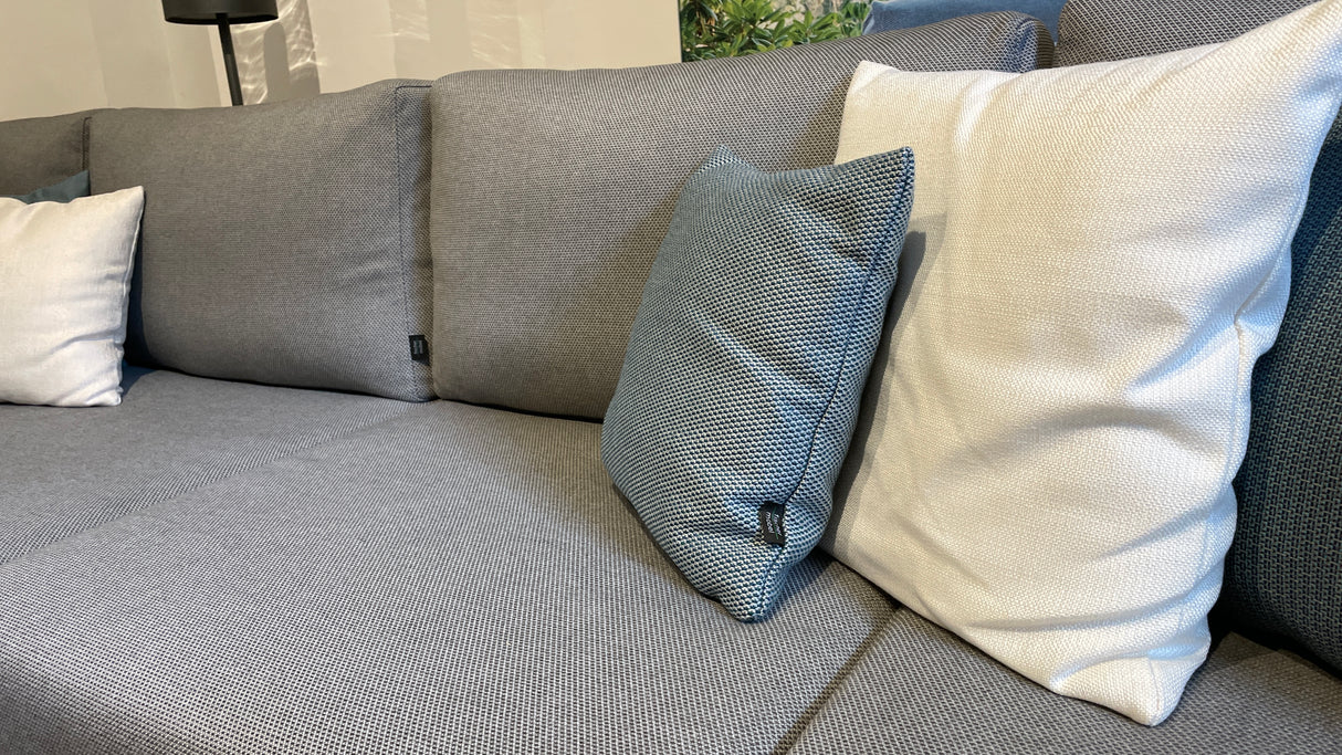 Fischer Suite Lounge mit Sessel und Kaffeetisch