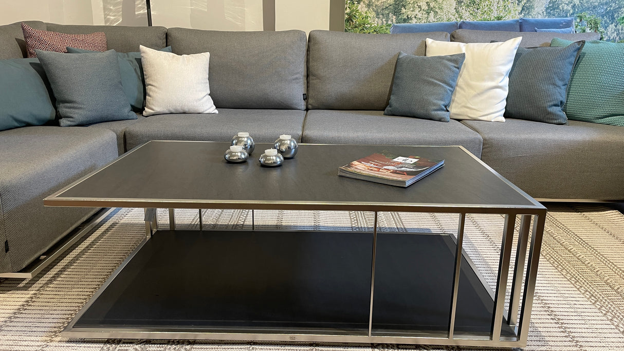 Fischer Suite Lounge mit Sessel und Kaffeetisch