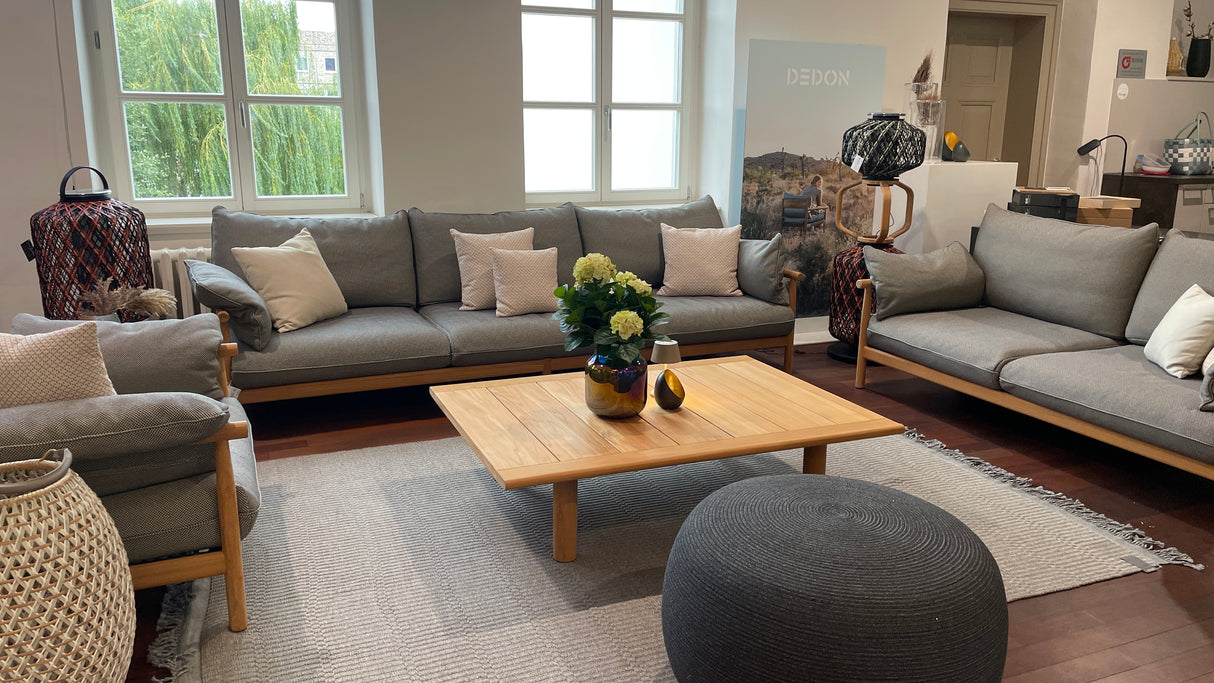 DEDON TIBBO Lounge - TIBBO 2er Sofa, 3er Sofa, Sessel und Kaffeetisch