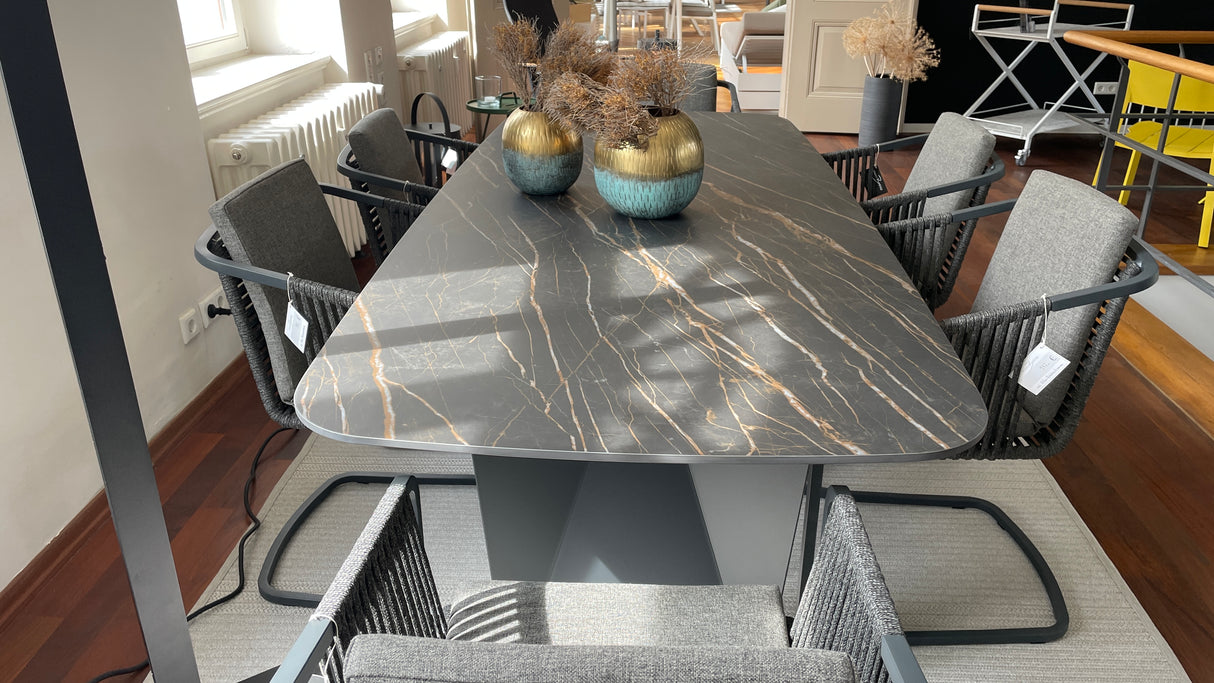 Fischer Tischgruppe - Tierre Unikat Tisch mit 6 Suite Dining Stühlen