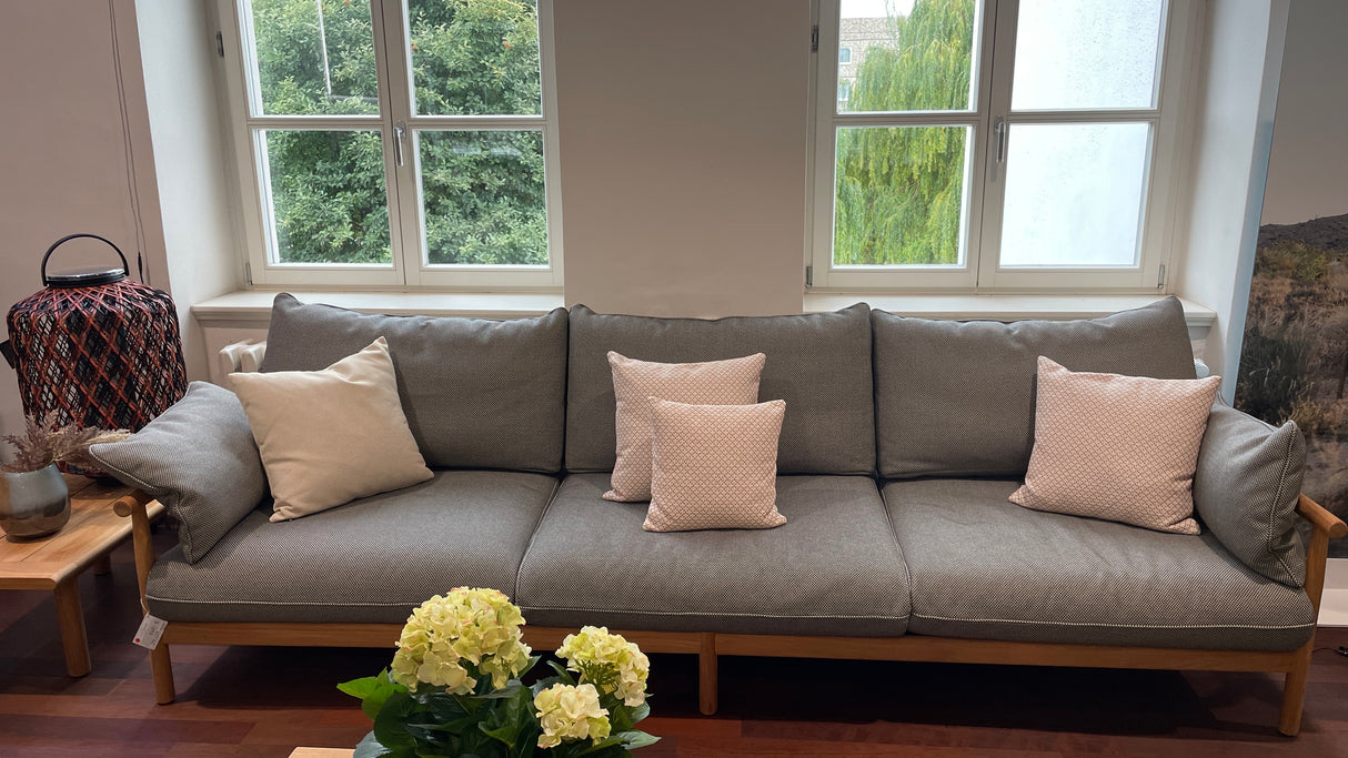 DEDON TIBBO Lounge - TIBBO 2er Sofa, 3er Sofa, Sessel und Kaffeetisch