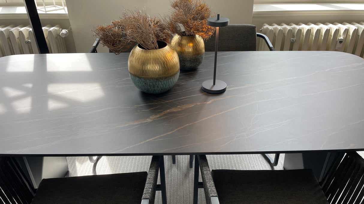 Fischer Tischgruppe - Tierre Unikat Tisch mit 6 Suite Dining Stühlen