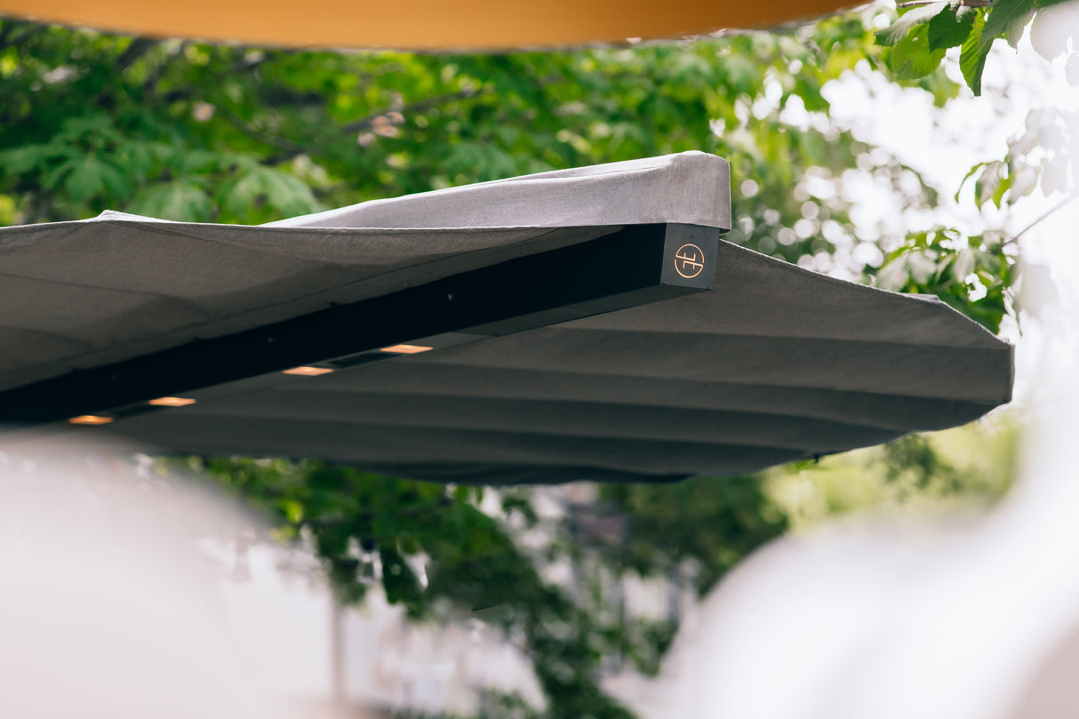 Heatsail LEAF Heizstrahler & Sonnenschirm