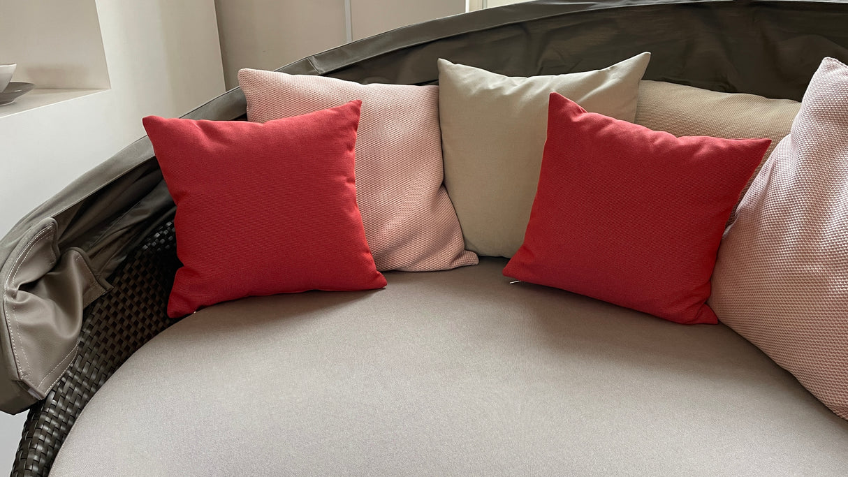 DEDON ORBIT - Daybed mit passenden Kissenset