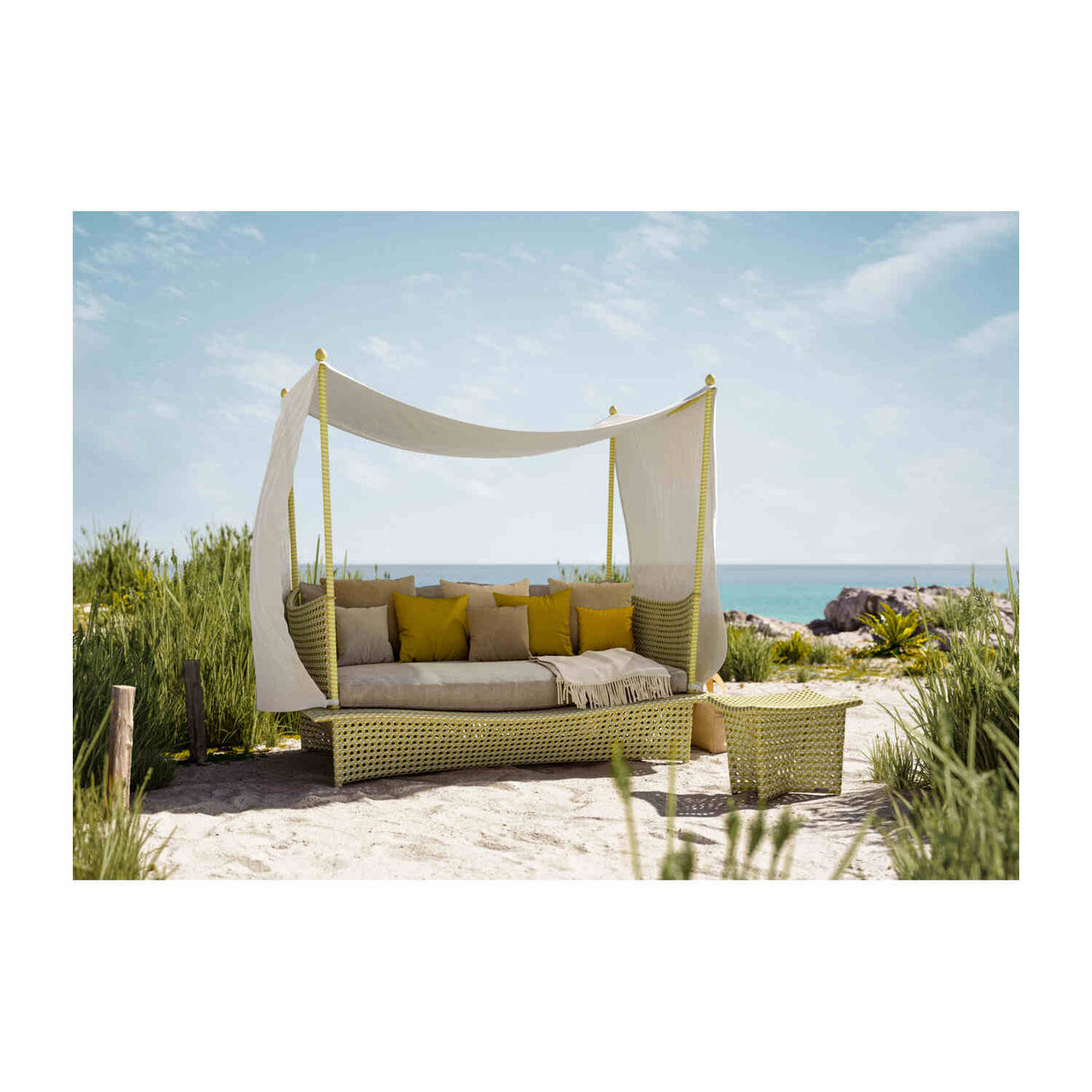 DEDON DAYDREAM Daybed inkl. Dry+ Plush Kissenset