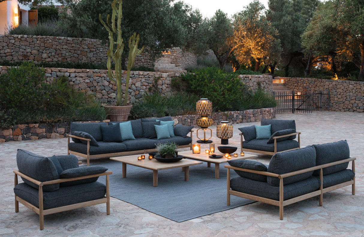 DEDON TIBBO 3er- Sofa inkl. Dry+ Sitz-, Rücken & Seitenkissen