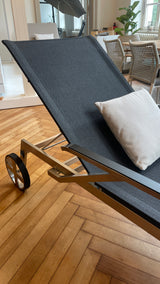 Solpuri Sonnenliege - Studio mit Armlehne