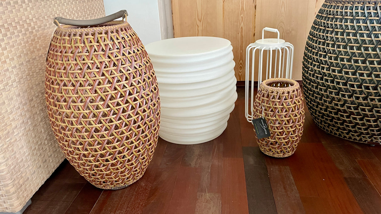 DEDON BABYLON Lampe & Beistelltisch