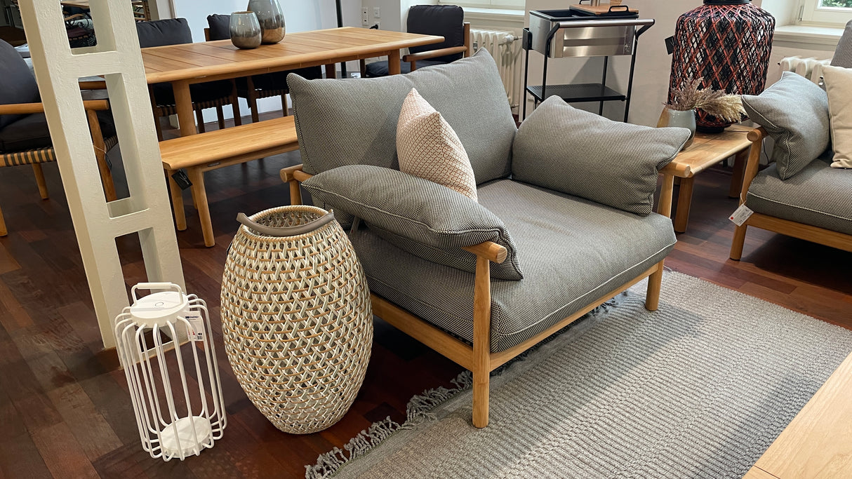 DEDON TIBBO Lounge - TIBBO 2er Sofa, 3er Sofa, Sessel und Kaffeetisch