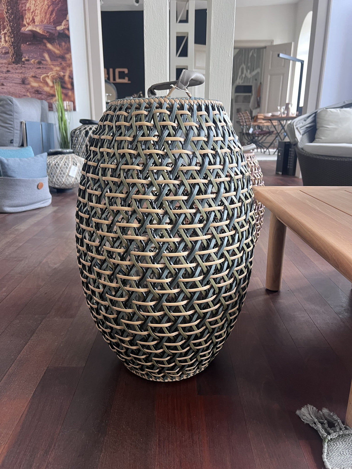 DEDON DALA Laterne L ubud 165 – Ausstellungsstück, Gesamtansicht